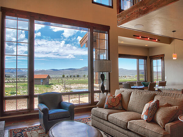 4 Reasons to Invest in a Home For Sale in Utah 1 High Star Ranch Home Interior